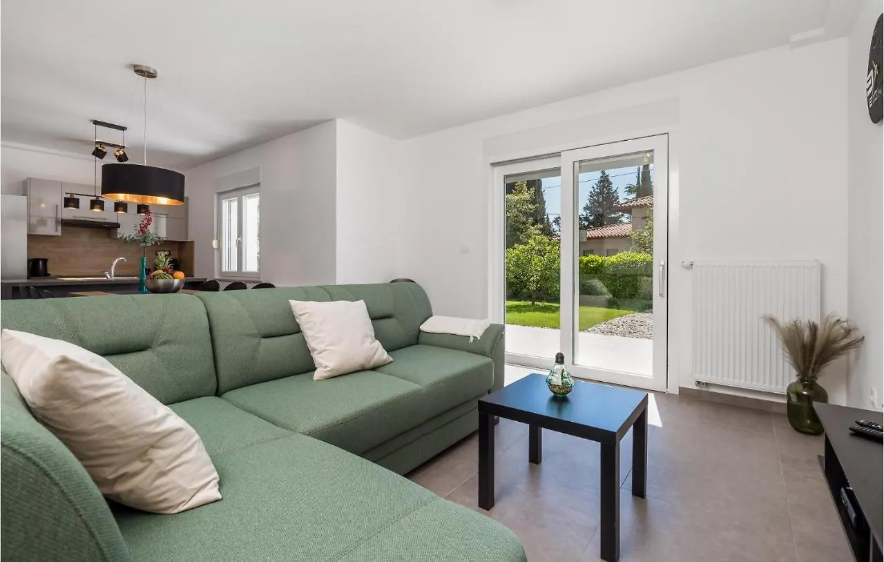 Nice Apartment In Lovran With Wifi 0*,  كرواتيا