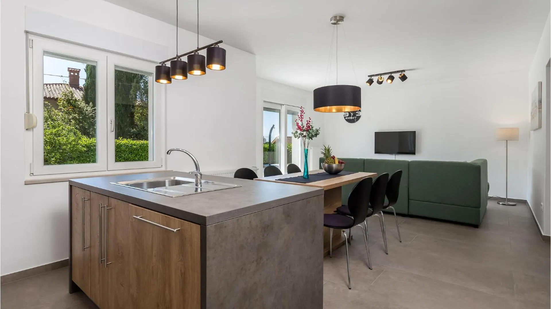 Nice Apartment In Lovran With Wifi