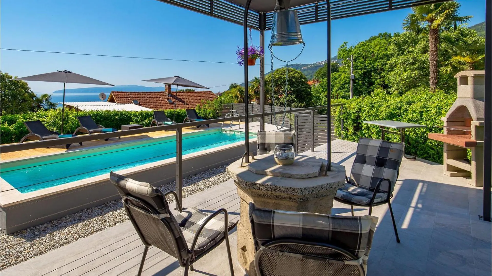 Nice Apartment In Lovran With Wifi